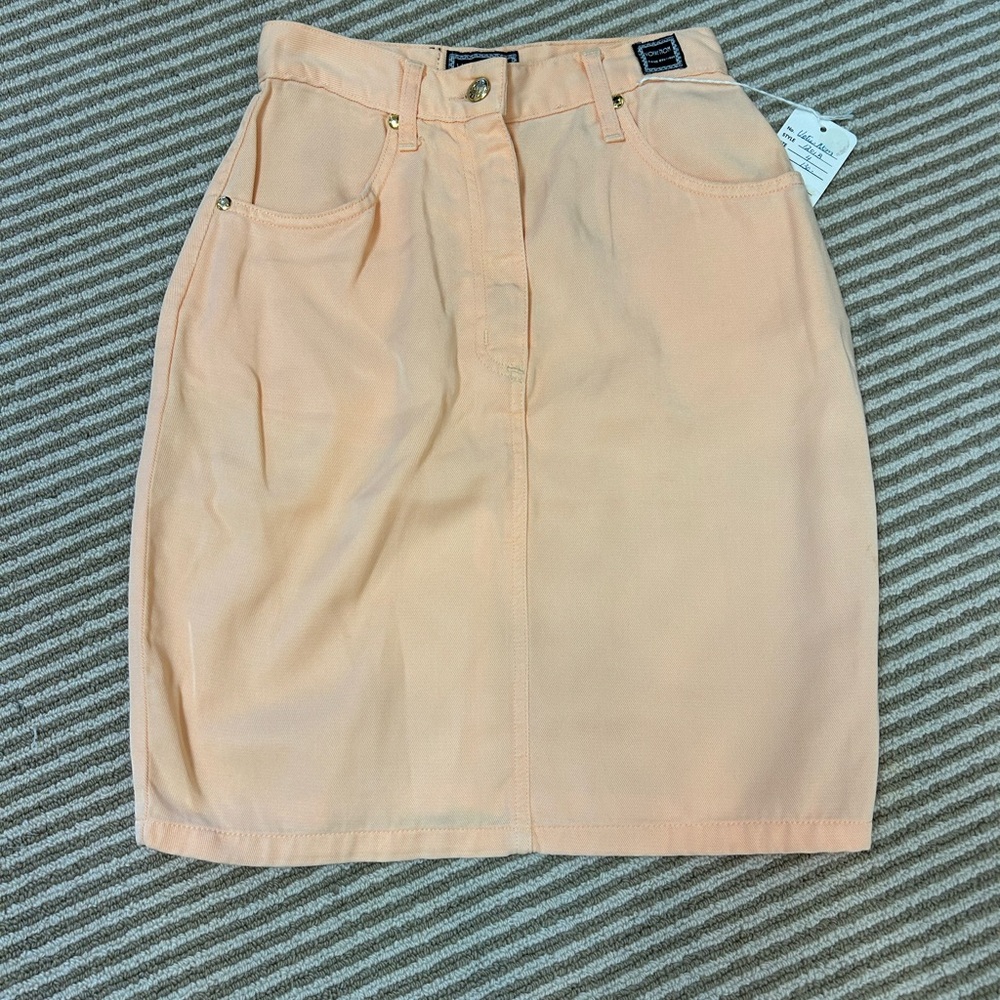 Votre Nom Peach Pencil Skirt